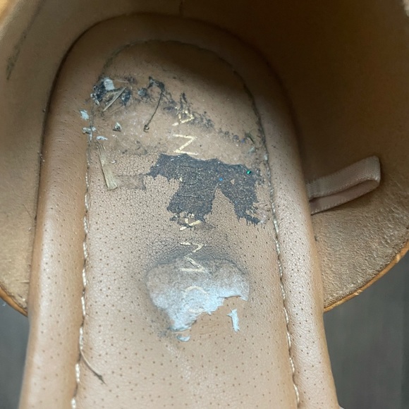 Sandals - Picture 5 of 6